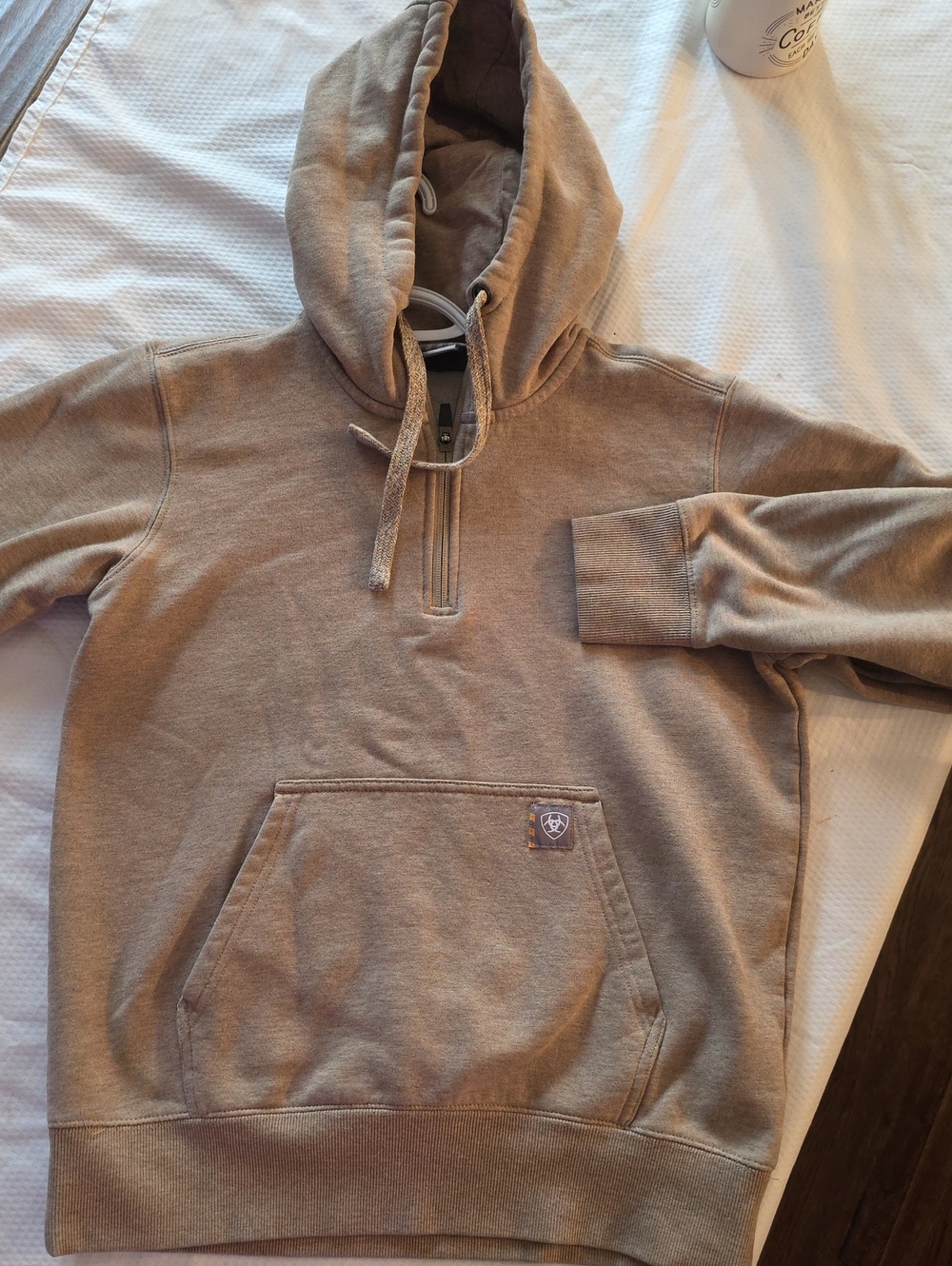 ARIAT pullover hoodie swrater! S